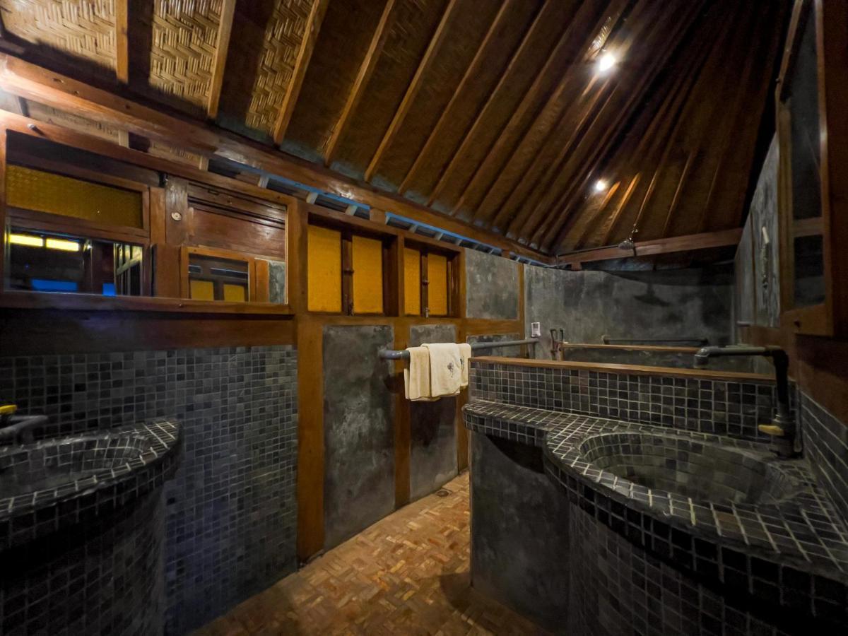 庞多克派塔亚巴利恩酒店 Selemadeg  外观 照片